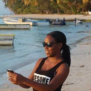 Meet your Posher, Sasha